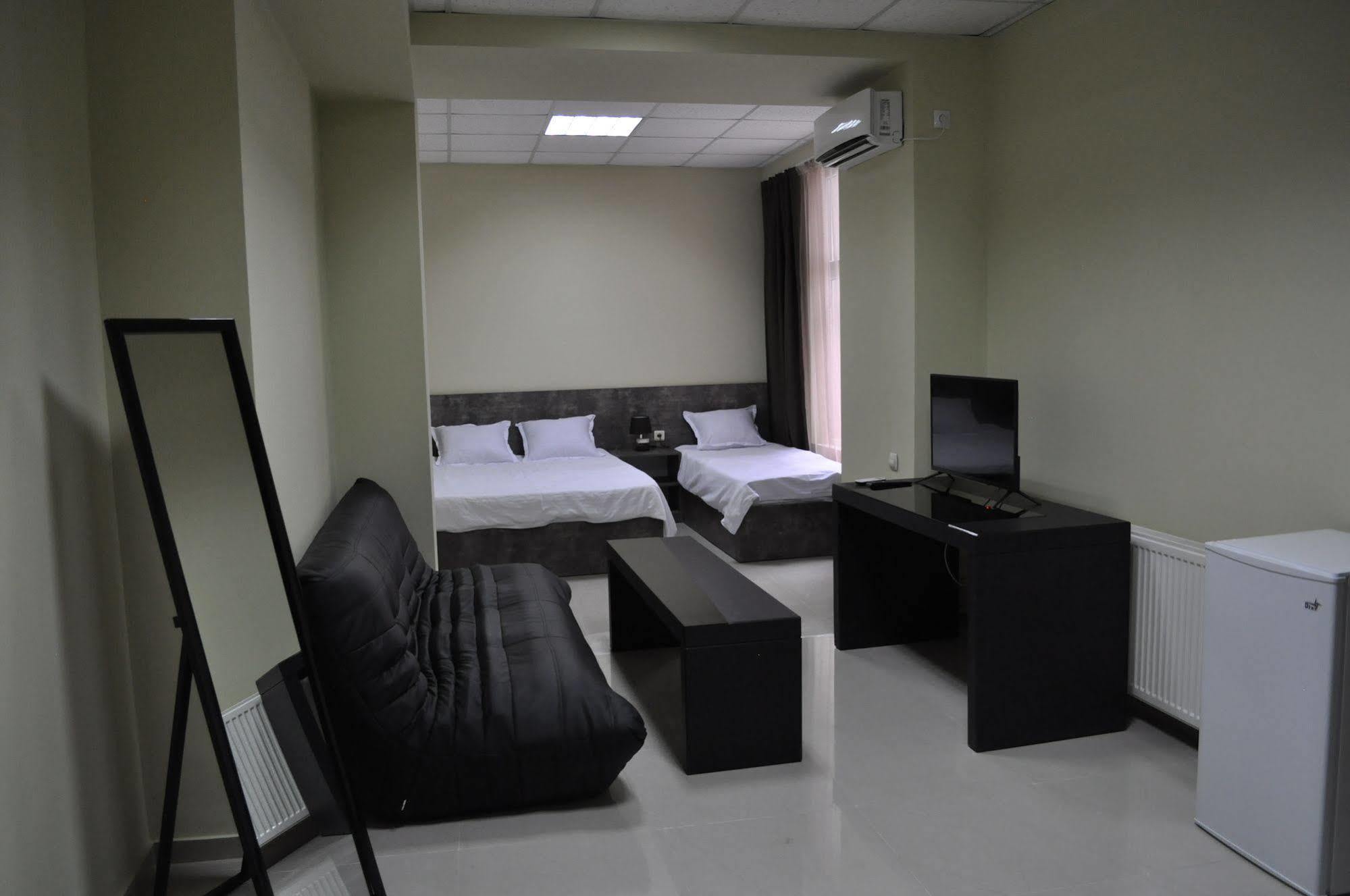 Tiflis Avlabari Hotel エクステリア 写真