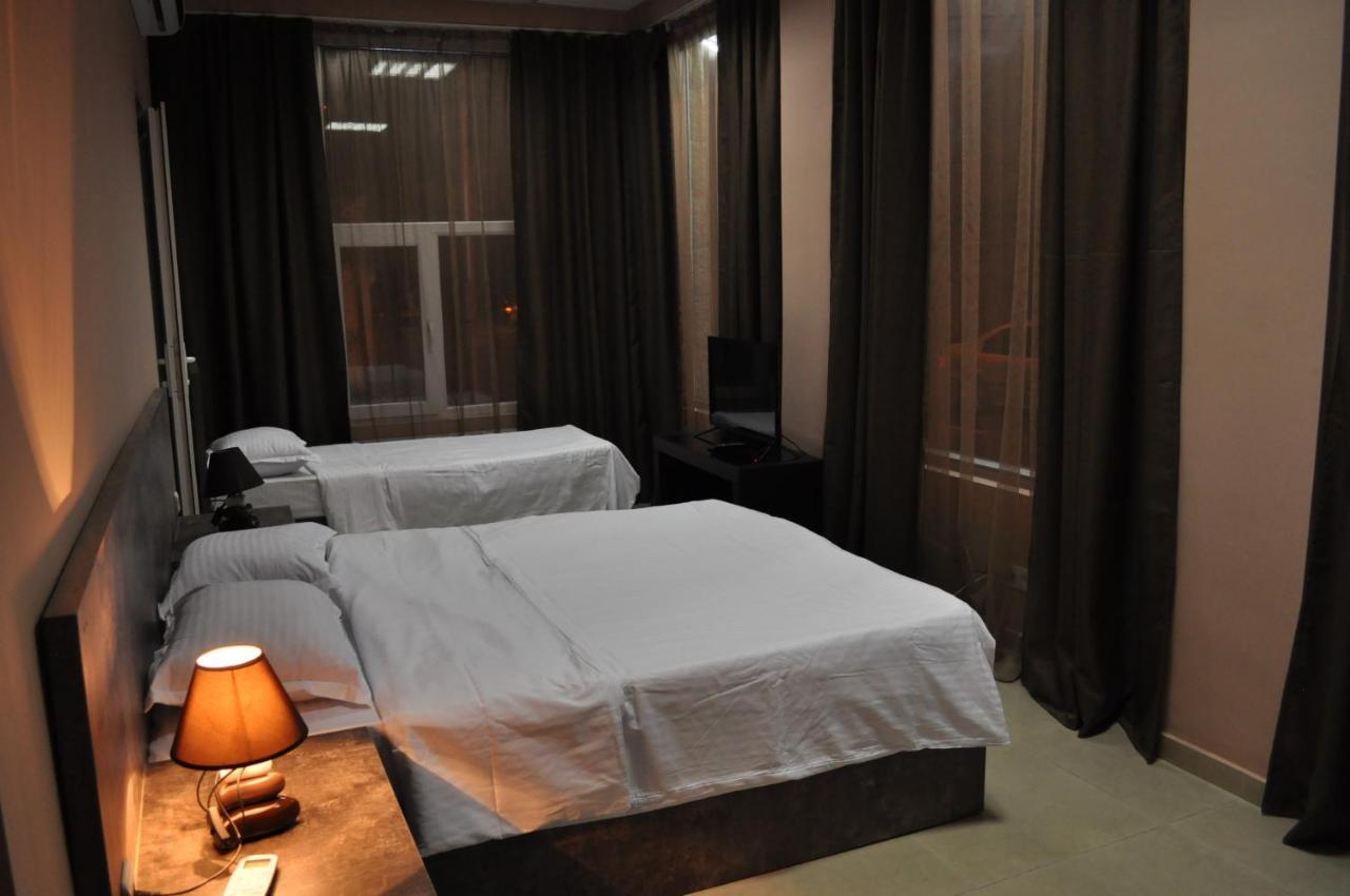 Tiflis Avlabari Hotel エクステリア 写真